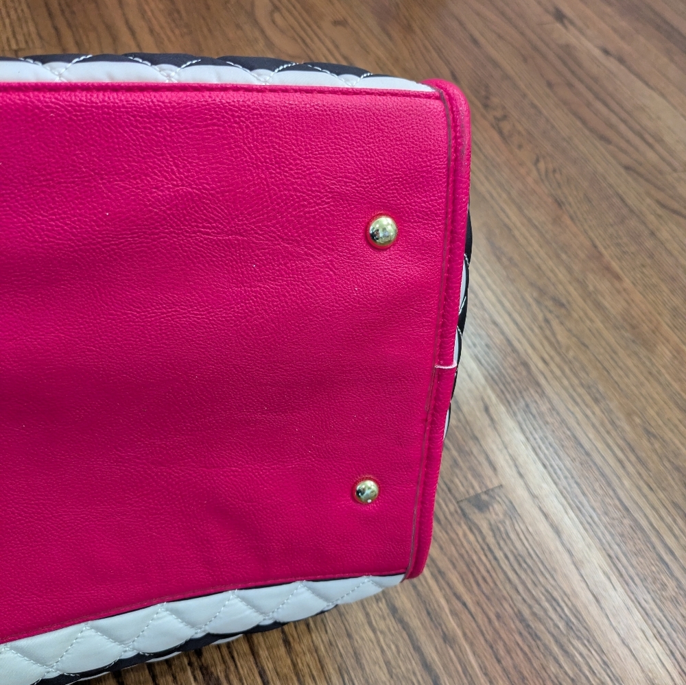 Betsey Johnson Quilted Weekender - Picture 6 of 16